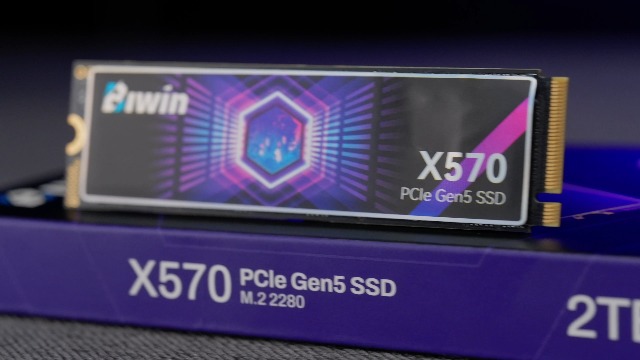 Amazon | Biwin X570 PCIe Gen5.0 M.2 SSD 2TB Gen5×4 最大読込