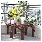 Polyvalent et élégant, ce banc de jardin est parfait pour tout environnement extérieur ou intérieur. Placez-le sur votre terrasse, sous un arbre ou dans votre jardin pour améliorer votre espace. Idéal pour les jardins, les parcs, les balcons et les vérandas, il sert de lieu de repos confortable ou de pièce décorative décorative. Améliorez votre décoration d'intérieur avec cet ajout fonctionnel