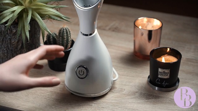 Masque facial respiratoire réutilisable pour vapeurs