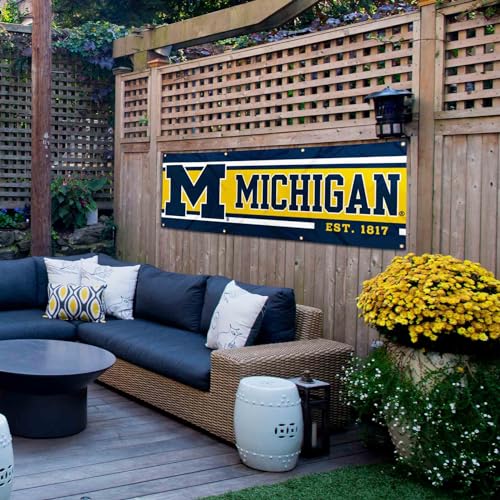 Pancarta de Michigan Wolverines de 2 x 6 pies con acabado textil resistente 5
