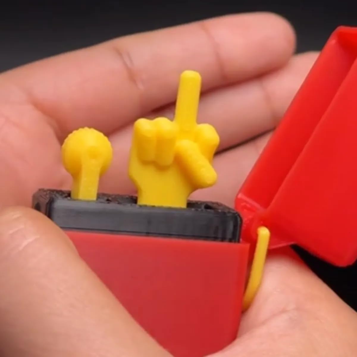 Amazon.com: Funny Middle Finger Lighter, Funny Lighter Ultimate Quit  Smoking Tool, 3D Printed Fucking Middle Finger, Adult Fun Gag Gift (Green)  : Toys & Games