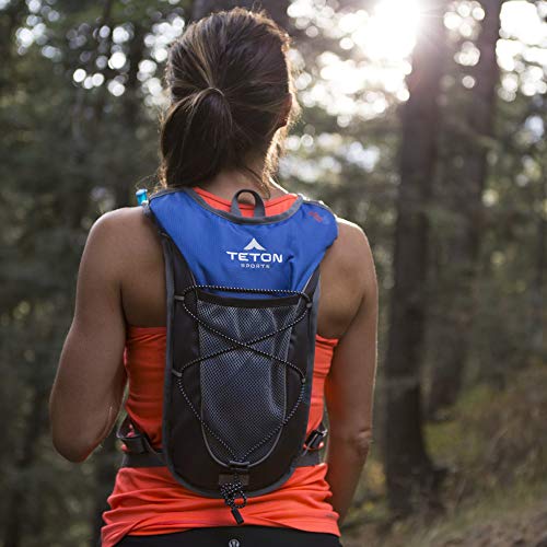 Image of Teton Oasis /Trailrunner Hydration Backpack - Lightweight Water Pack with 2L /3L Bladder for Hiking, Running, Cycling, Biking 18L /22L Sizes - Sewn-in Rain Cover - Fits Men and Women