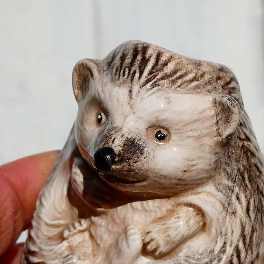 新品　Global Arrow　アニマルベース　はりねずみ　ハリネズミ Amazon｜グローバルアロー アニマルベース Hedgehog C F04-0159