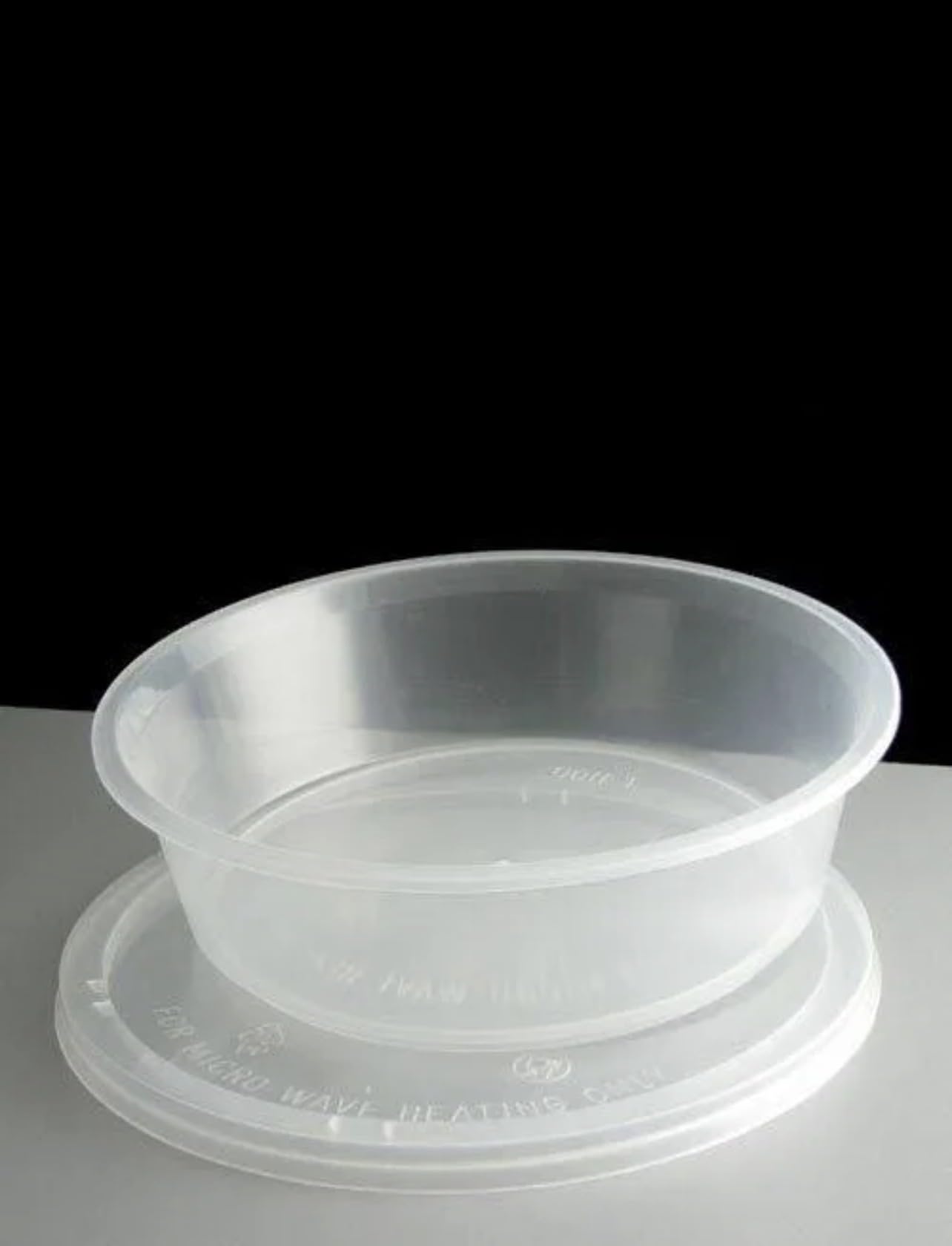 T1100 Clear Round Plastic Food Storage Containers with Lids, 840ml Capacity, Pack of 10