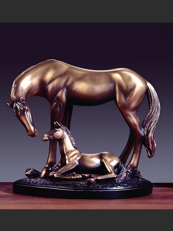 Escultura de yegua y potro - 12 x 11.5 pulgadas.