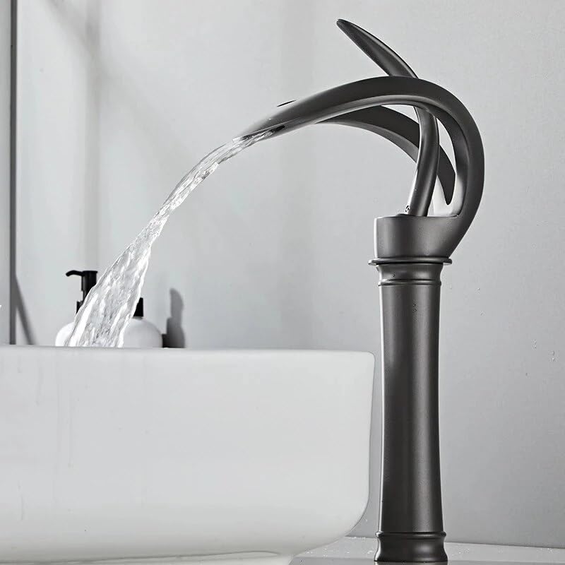 Mitigeur cascade gris pour lavabo de salle de bain au design créatif en laiton