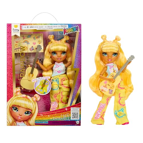 RAINBOW HIGH Junior High Rock Band - Sunny, Amarillo - Muñeca de Moda de 23 cm con una Guitarra, Personalizable con Pegatinas, Posable, Bonitos Juguetes para Niños Mayores de 4 Años