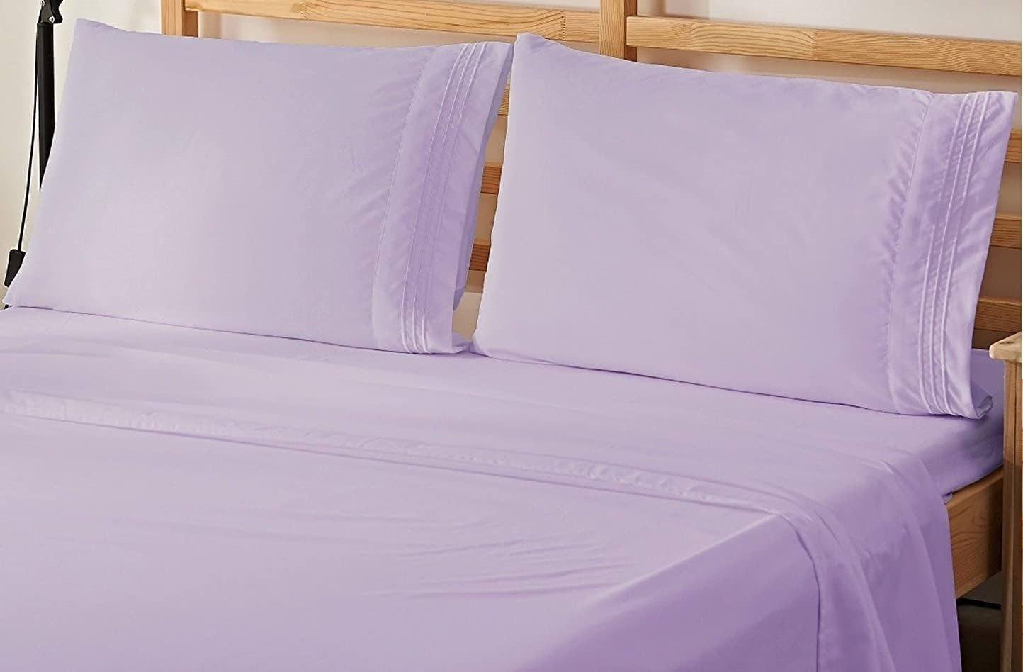 Elegant Comfort 4-Piece Bed Sheet Bedding Set! Luxury Softness 1500 Premier Hotel Quality Wrinkle Free with Deep Pockets, King, Lilac