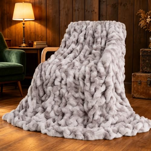 VFROO 700GSM Faux Fur Throw Blanket, Ruched Soft Fuzzy Blankets,Warm Cozy - image 1