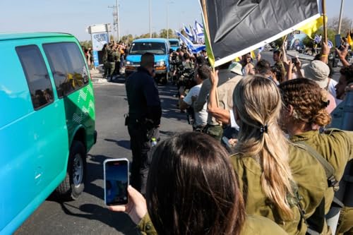 Quatro reféns israelenses mortos são entregues pelo Hamas