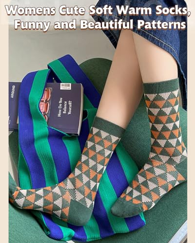 Image of IIG 3-5 Pairs Womens Vintage Cozy Crew Socks Soft Cute Neutral Cotton Socks Exquisite Patterns Socks Gift