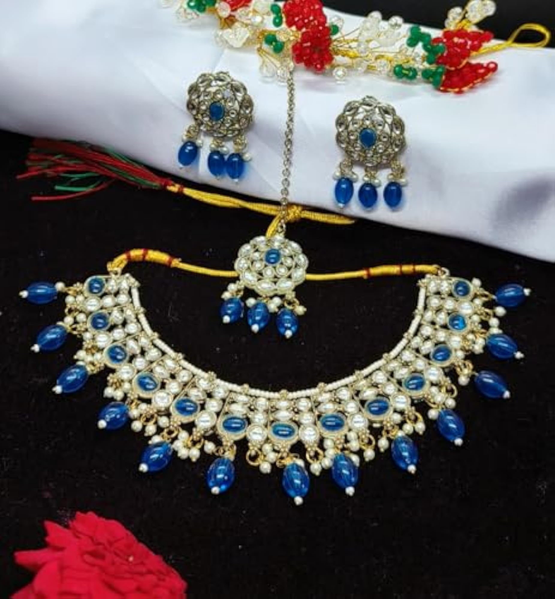 White Plated Oval Beaded Kundan Choker Necklace Set