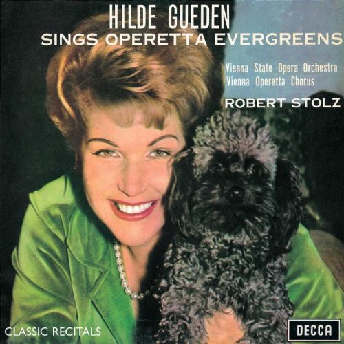 Sings Operetta Evergreens [Audio CD]