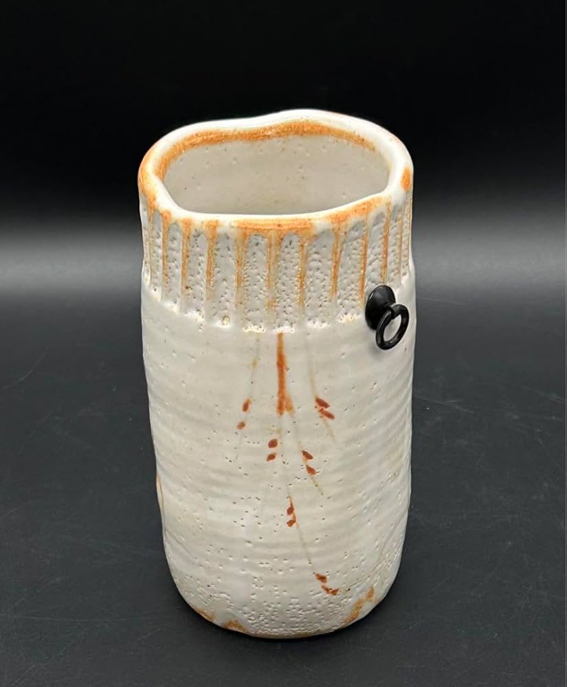 陶器　茶道具　花入れ　美濃焼通産大臣指定伝統工芸士　佐藤比良夫　志野焼　志野花生 Amazon.co.jp: 陶器 茶道具 花入れ 美濃焼通産大臣指定伝統工芸士 佐藤