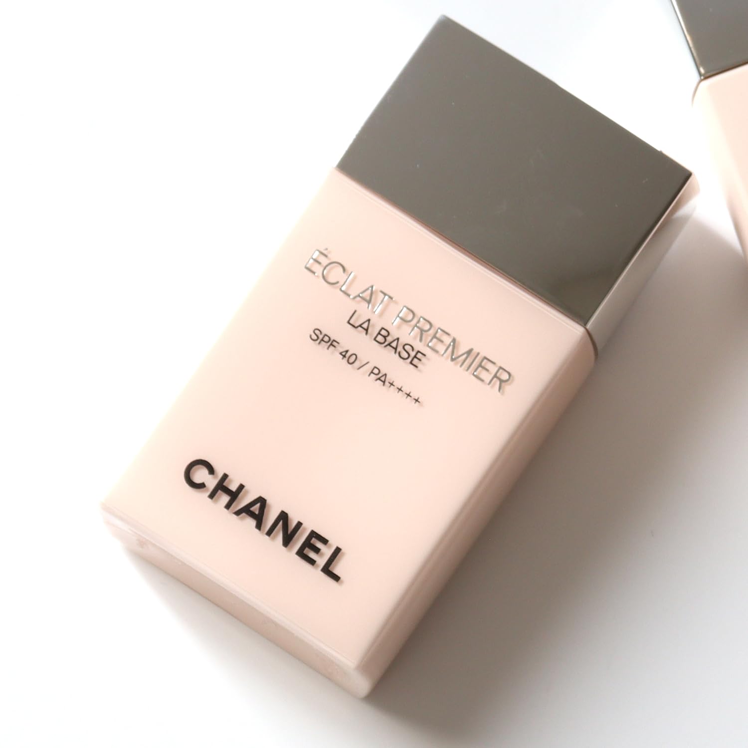 CHANEL化粧下地 エクラ ルミエール ラ バーズ ・サンプル・バッグ付 Amazon.co.jp: [ラッピング済み/ショップバッグ付き] CHANEL シャネル