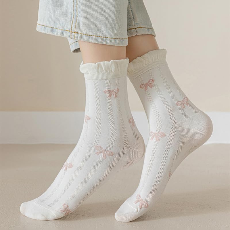 Image of 5 Pair Cute White Ruffle Ankle Socks - Women's Cottagecore Floral Crew Socks in Japanese Aesthetic Cotton
