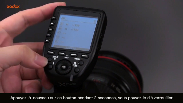 Godox XProII-F XProIIF TTL Déclencheur De Flash Fuji Transmetteur à Distance Sans Fil HSS 1/8000s, Connexion Bluetooth émetteur, Intelligent Et Portable à Grand écran Compatible Avec Fujifilm Caméra