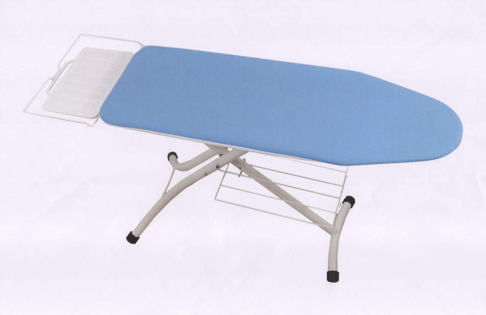 Planche à repasser pliable pour optimiser l'espace de votre buanderie moderne