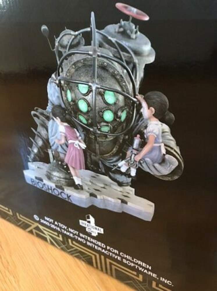 Figura De Felpa Big Daddy Mr. Bubbles De BioShock - Coleccionista Oficial 2K, Tamaño 11 Pulgadas
