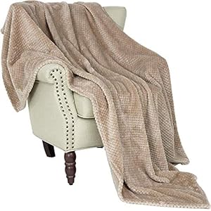 Exclusivo Mezcla Flannel Throw Blanket, 127×178 CM Soft Sofa Throws, Waffle Fleece Throws for Sofa, Camel Blanket