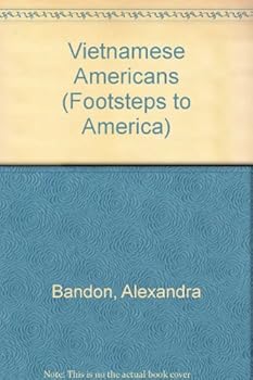 Paperback Vietnamese Americans (Footsteps to America) Book