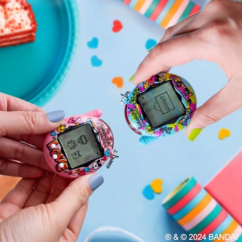 Image of Tamagotchi Connection True Friends - Blue Graffiti and Pink Graffiti