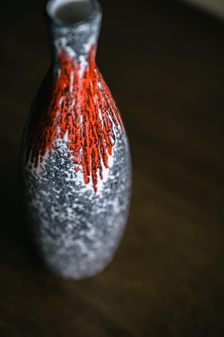 Iparmuvesz Keramia Hungary fatlava Lora