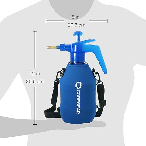 Miniatura 3 de CoreGear (ULTRA COOL XLS USA Misters 1.5 Liter Mister & Sprayer Personal Water Pump With Full Neoprene Jacket and Built-In Carrying Strap