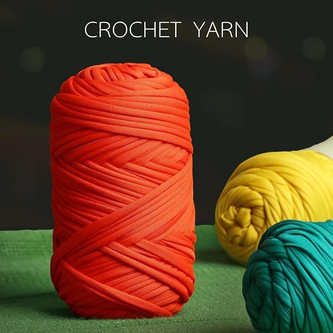 Image of Mooaske 4 Pack T Shirt Yarn for Crocheting, Tshirt Yarn for Crochet Bag Baskets Rug Dolls - 800g Chunky Thick Yarn Beginner Knitting Yarn Polyester-Spandex Blend High Elastic Fabric (White)
