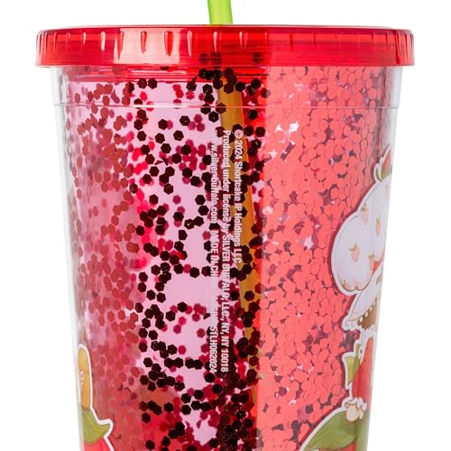 Image of Silver Buffalo Strawberry Shortcake, Plastic Cold Cup, 32oz | Confetti, Includes Lid and Straw, 0.95 Liters