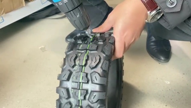 100 Pointes à Glace 6,5 Mm En Carbure - Pour Pneus Voiture, Moto, VTT, Chaussures - Antidérapant Hiver