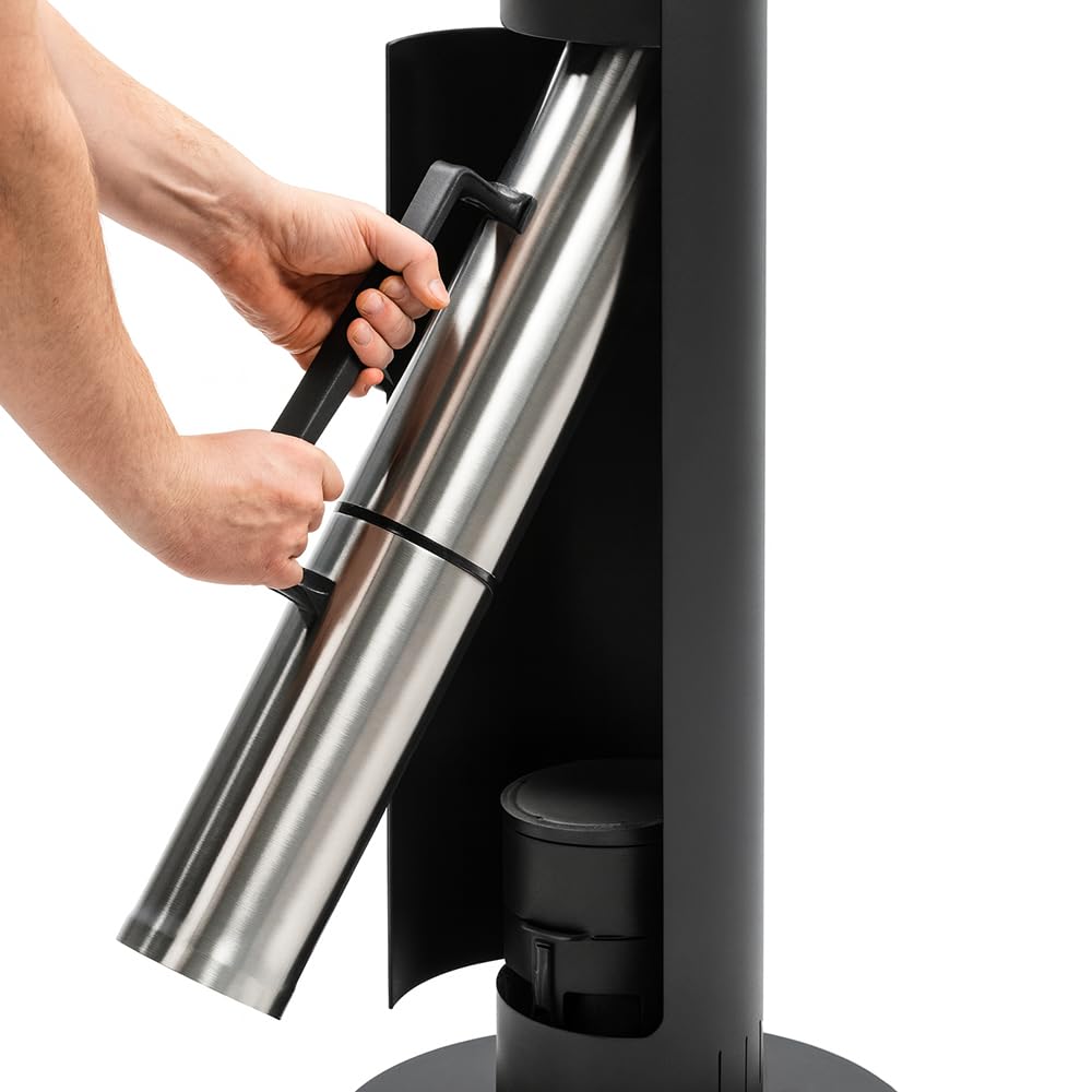 Stufa a Pellet da Esterno Lumea | Riscaldamento a 360° fino a 6 ore Potenza Regolabile 4,6-7 kW | Design moderno con ruote | Include Guanti, Spazzola e Powerbank