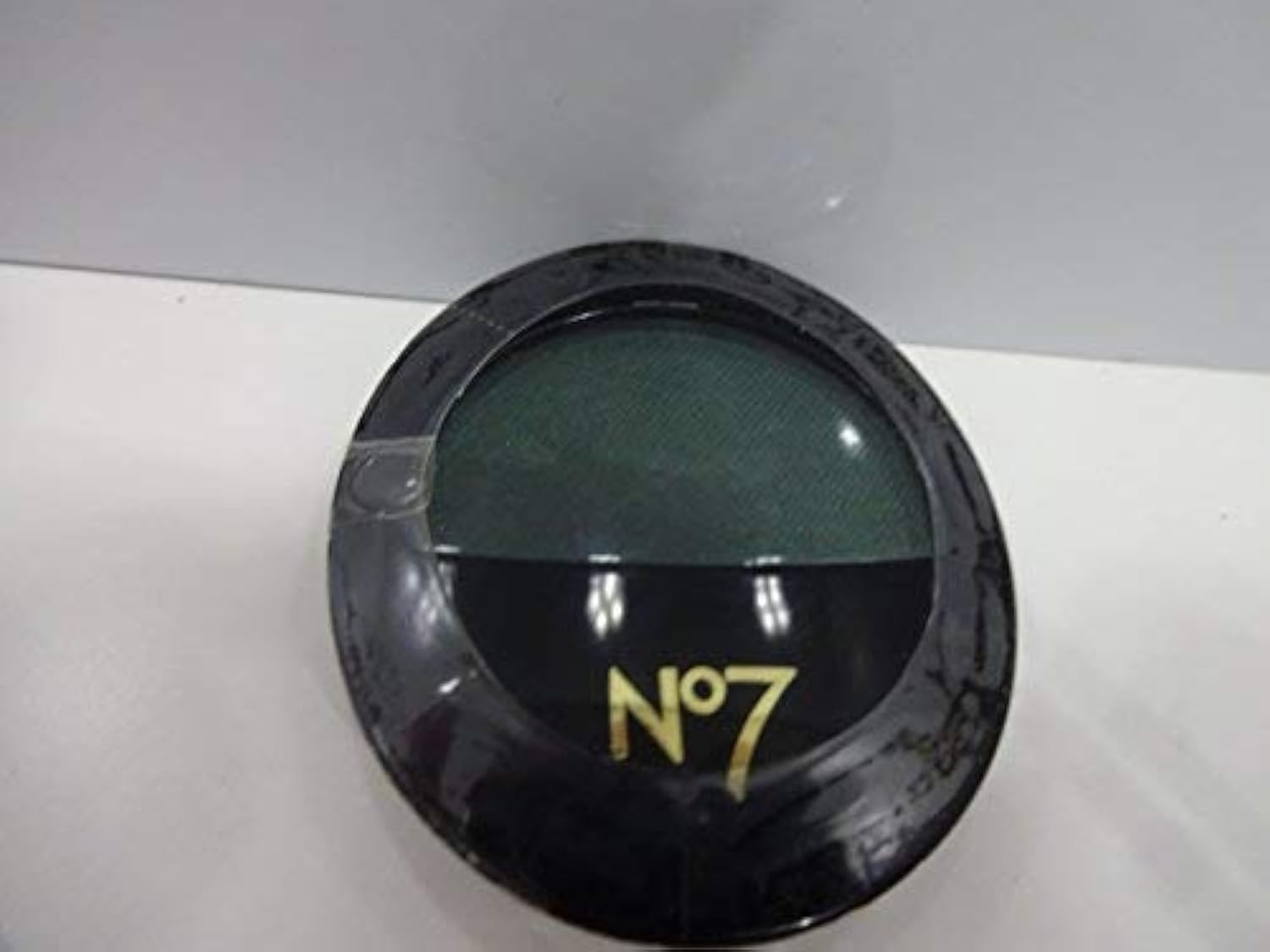 No7 Stay Perfect Eye Shadow Colour 45 Emerald