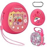 【Super Protection】 Diese Tamagotchi Pix Silikon hülle kann Stöße, die durch versehentliche Stöße verursacht werden, effektiv absorbieren, insbesondere durch ein wasserdichtes Design, das vor Kratzern, Dellen, Stößen und Stürzen schützt. Zum Schutz der Spielkonsole in alle Richtungen. Halten Sie Ihre Spielmaschine für Haustiere kratzfrei und stellen Sie sicher, dass Ihr Gerät in gutem Zustand ist. So können Sie sich entspannt fühlen, wenn Sie die Tamagotchi Maschine halten.