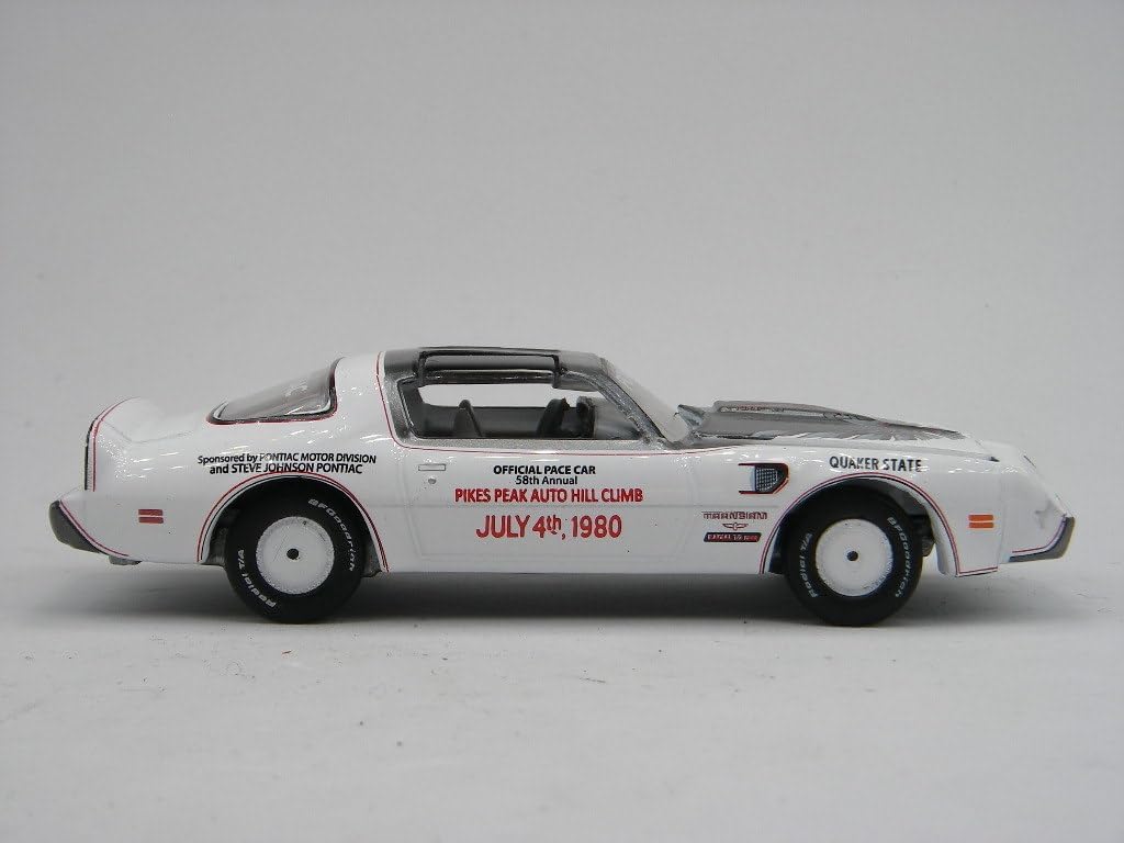 グリーンライト (白) '80 ポンティアック ファイヤーバード T/A