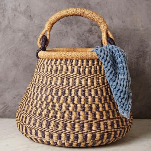 Checkered Navy Pot Basket