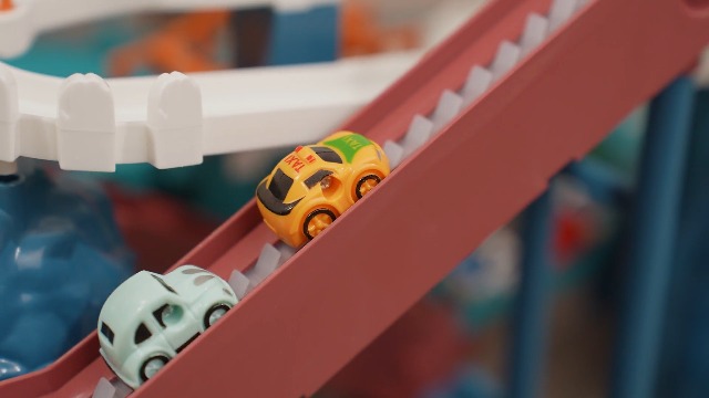 Amazon.com: NIPLOOOW Dinosaur Race Track Playset for Boys Kids 3-5