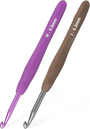 YOJOB Paquete de 2 ganchos de ganchillo de 0.197 in, I  0.217 in, súper suaves y ergonómicos para principiantes y avanzados (0.197 in, 0.217 in)