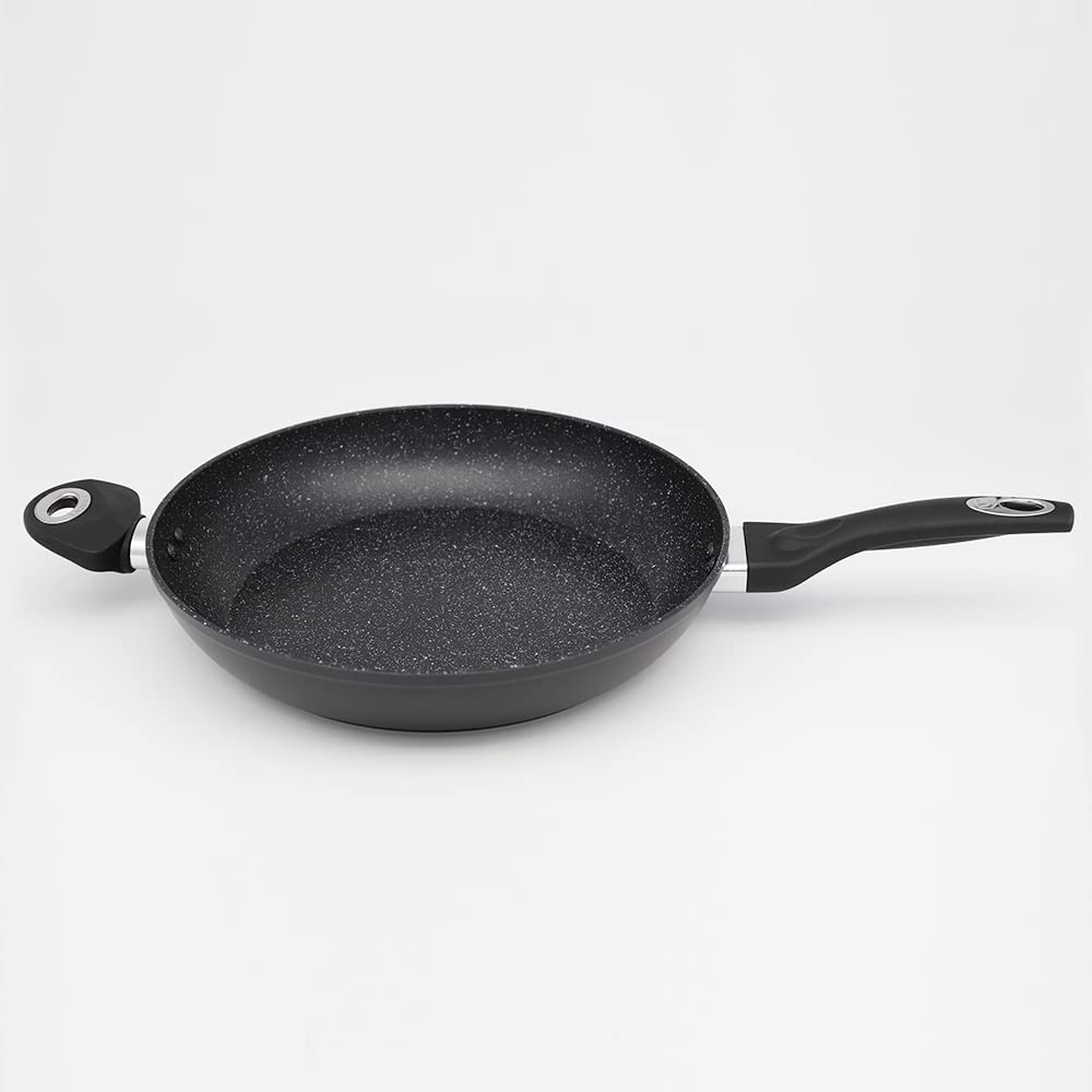 Laguiole Cuisson Poêle Antiadhésif Induction, 32cm, Noir