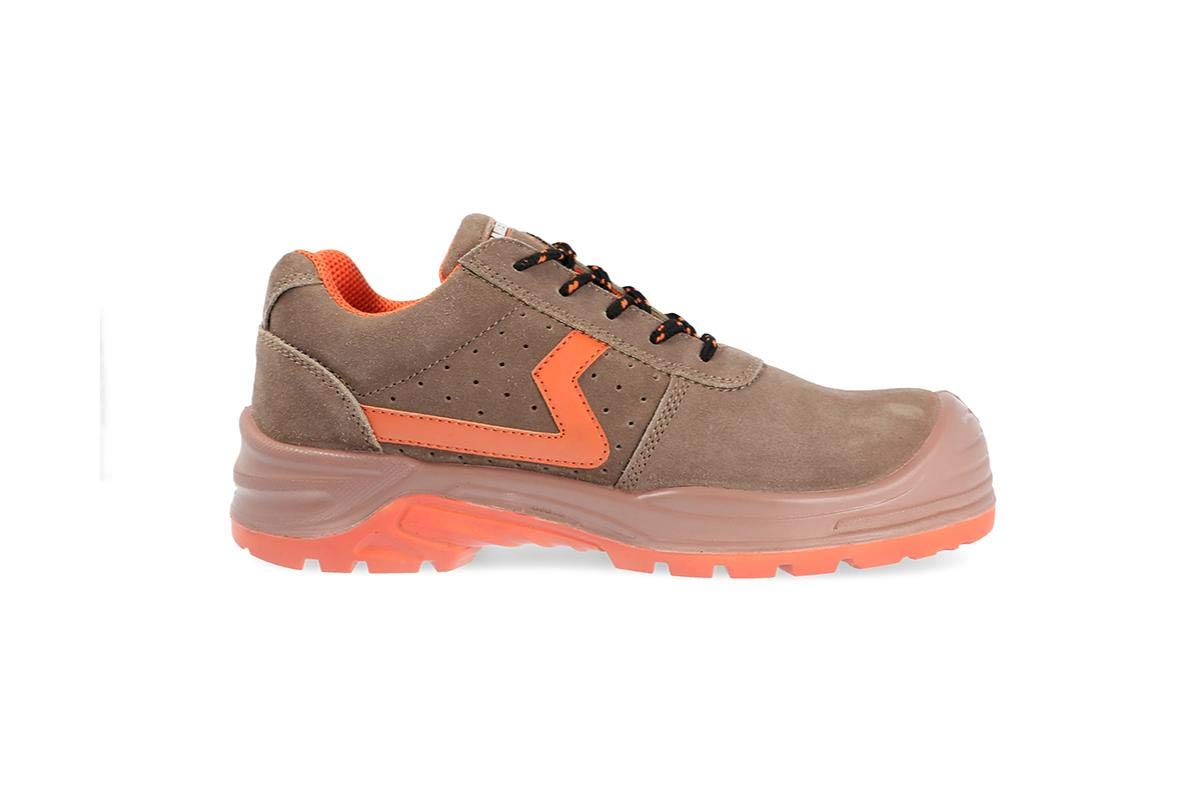 Paredes Deportivo Carbono - S1P SRC - Color Marron - Talla 43