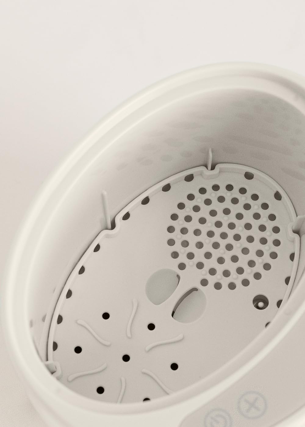 CREATE/BABY BOTTLE WARMER/Chauffe-biberon et stérilisateur 2 biberons blanc cassé/Fonction de cuisson à la vapeur, capteur de température NTC, programmable, 300W