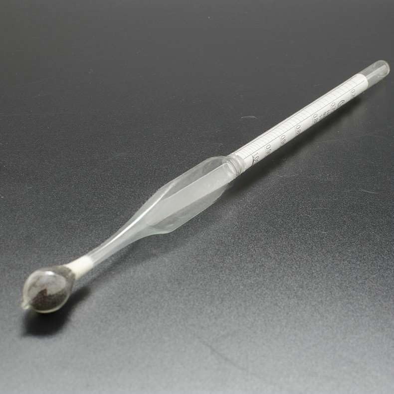 Densimètre à lumière spécifique for expériences chimiques | Outil de mesure de la densité des liquides | Plage de 0,700 à 1,000 | Idéal for l'enseignement