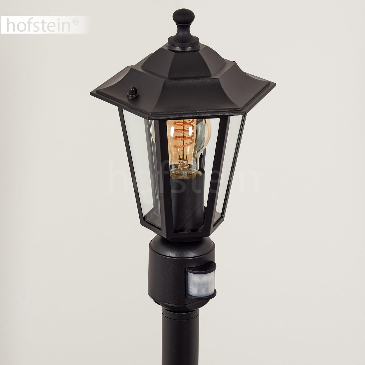 HOFSTEIN Außenstehleuchte Loria, Außenwegeleuchte mit Bewegungsmelder aus Metall/Glas in Schwarz/Klar, Wegeleuchte im Landhaus/Antik/Vintage-Design für Garten, Außenbereich, Hof, 107 cm, E27, IP44