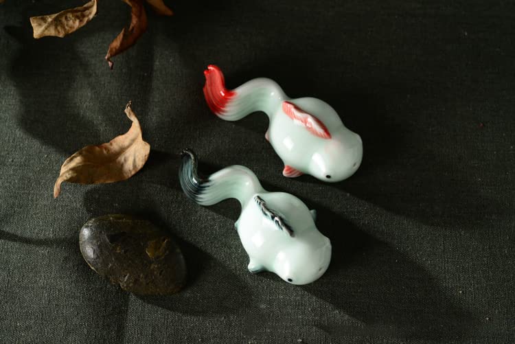 Hormsdar Goldfish Tea Pet Hand-made Cute Funny Celadon Baby Fish Ornaments Tea Accessories Lazy Kung Fu Tea Sets For Tea Lovers Home Car Shelves Decor (Red)