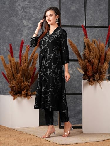 Image of GoSriKi Women's Rayon Blend A-Line Printed Kurta with Pant