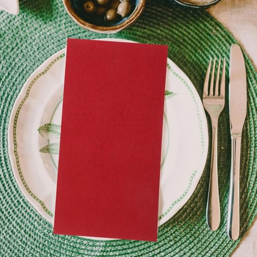 Servilletas de papel rojo desechables: 150 unidades ligeras y cómodas para tus eventos 4