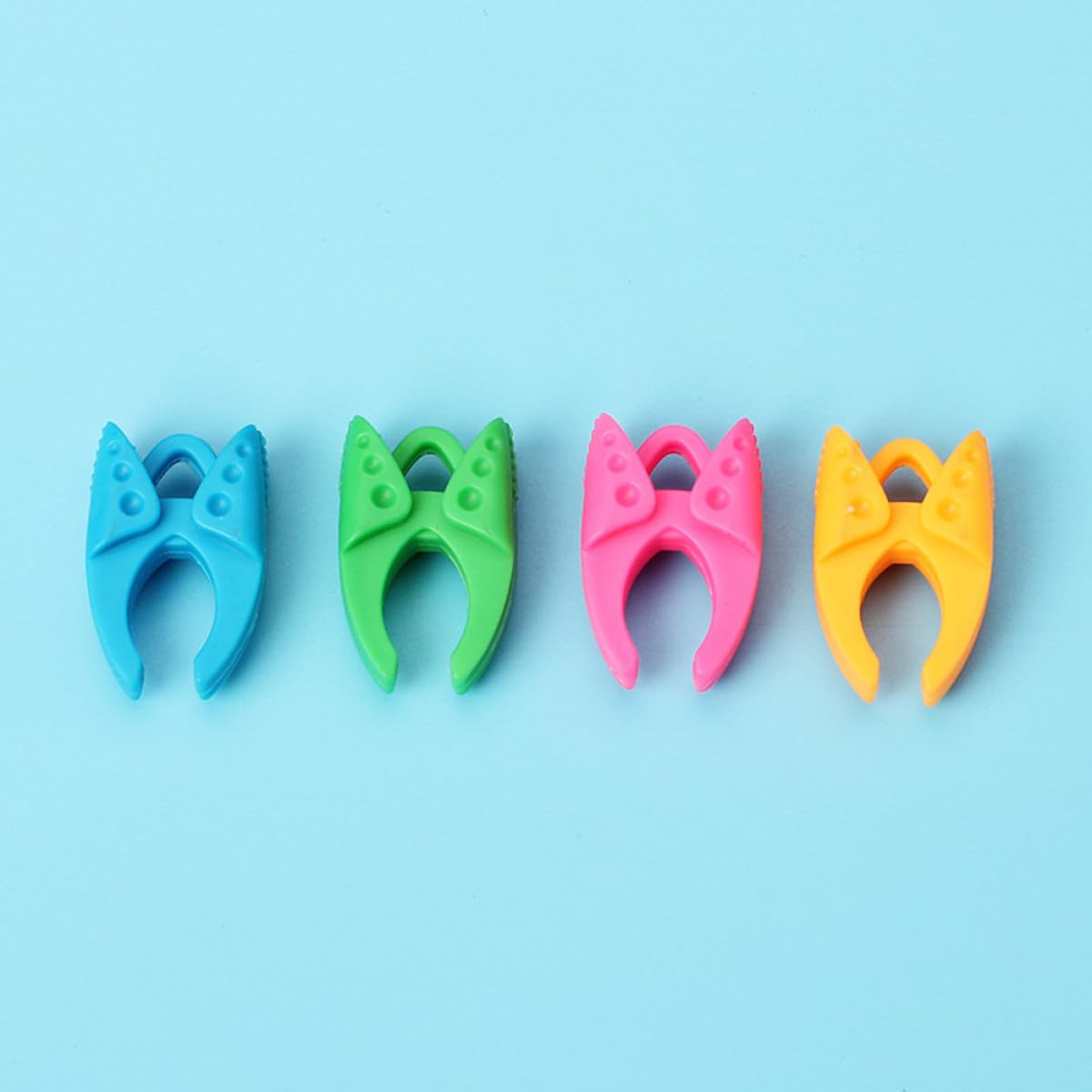 50 Stück Silikon Spulenclips zur Vermeidung von Verheddern und Knoten Nähspulenclips aus Flexiblem Silikon für Anfänger und Erfahrene Näher Zufällige Farbe