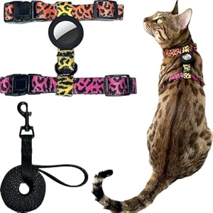 MeWO Cat Harness and Leash Set with AirTag Holder – Escape Proof, Adjustable & Comfortable for Easy Control Cat Walking Harness and Leash H Strap Cat Leash and Harness Set Escape Proof Cat Harnesses