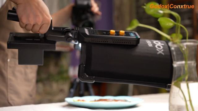 Godox FH50R: La Luce LED Pieghevole Che Rivoluziona I Tuoi Scatti (62W, RGB, CRI≥96) - 3