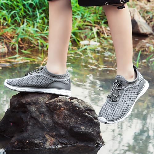 Image of DOUSSPRT Water Shoes for Kids Boys Girls Quick Dry Beach Sports Swim Pool Aqua Shoes for Toddler /Little Kid /Big Kid